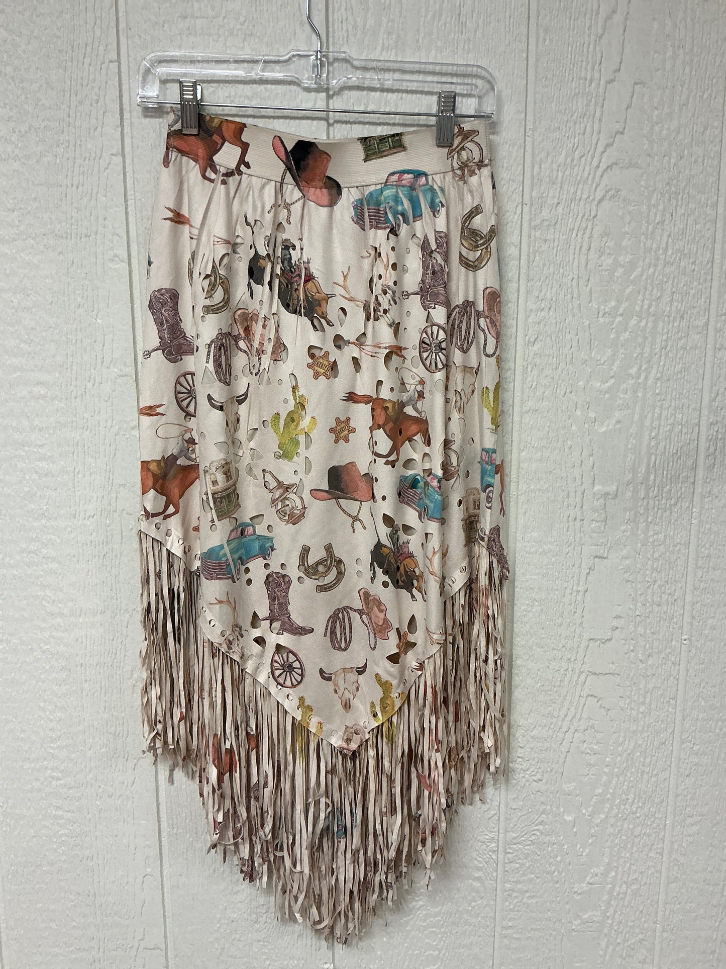 SUEDE SKIRT W/FRINGE (OLS-4763BG PT