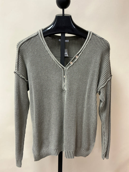 OLIVE VNECK WITH RAW SEAM (54820