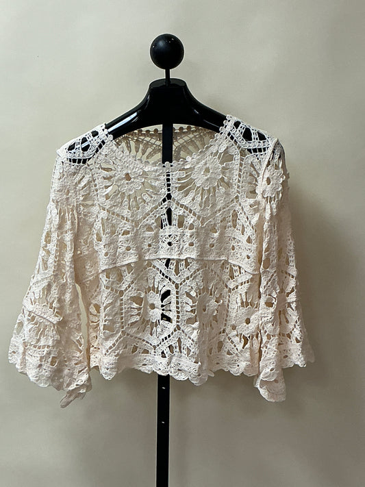 IVORY CROCHET TOP